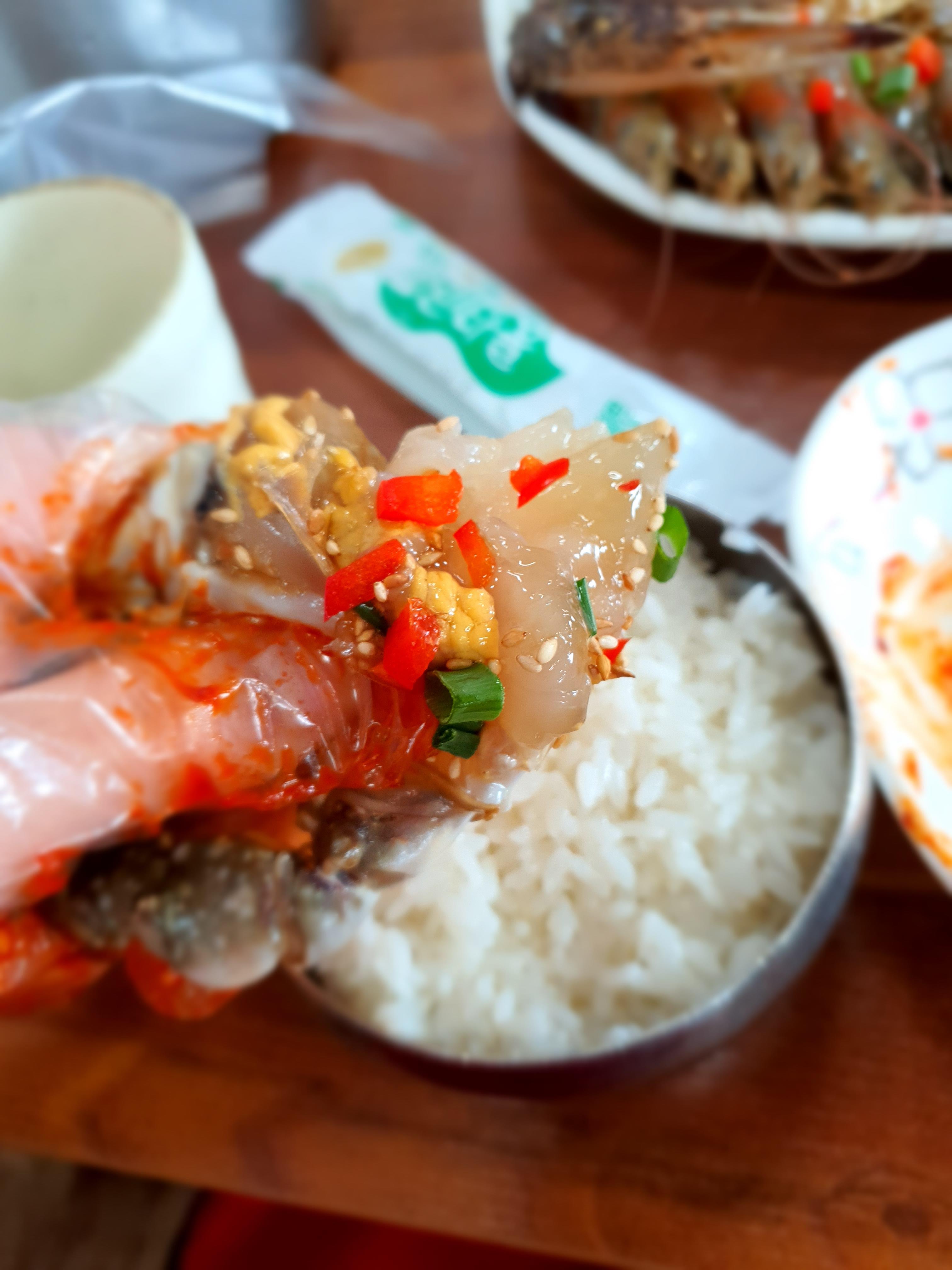 손으로-발라낸-간장게장