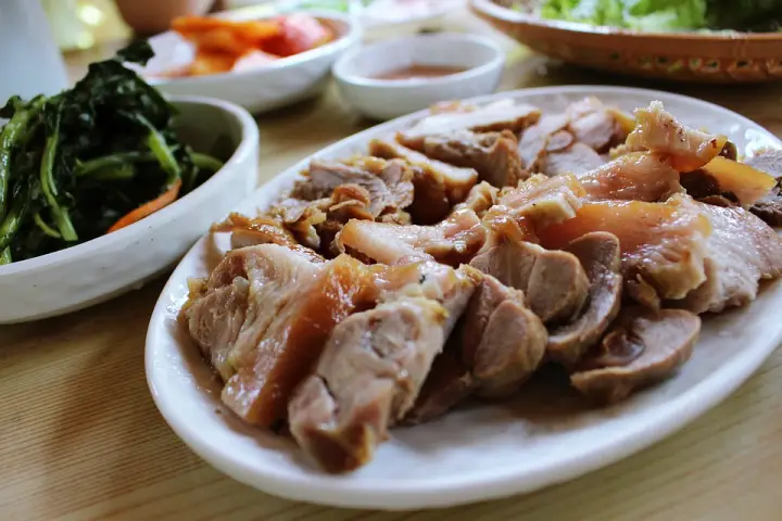 생방송오늘저녁 [25000원 해파리냉채, 족발, 불족발, 보쌈, 삼겹살 무한리필 부천 맛집]