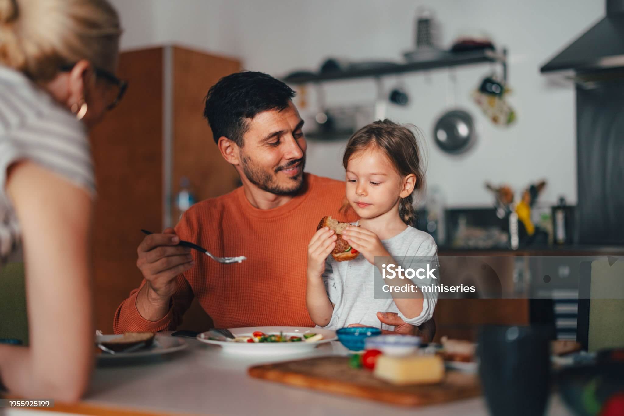 과식하지 않고 포만감을 느끼는 식사법