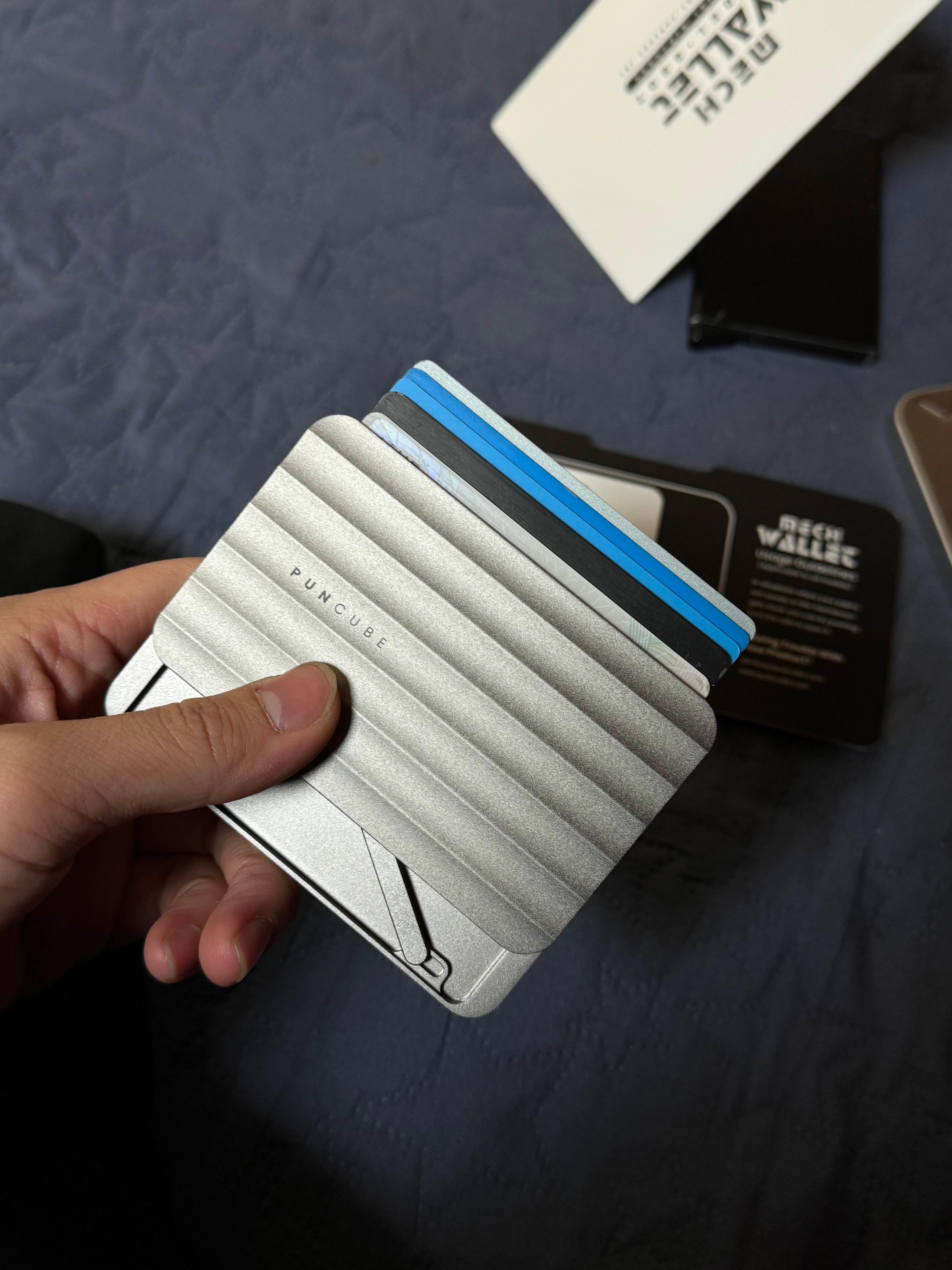 PunCube Mech Wallet 구매