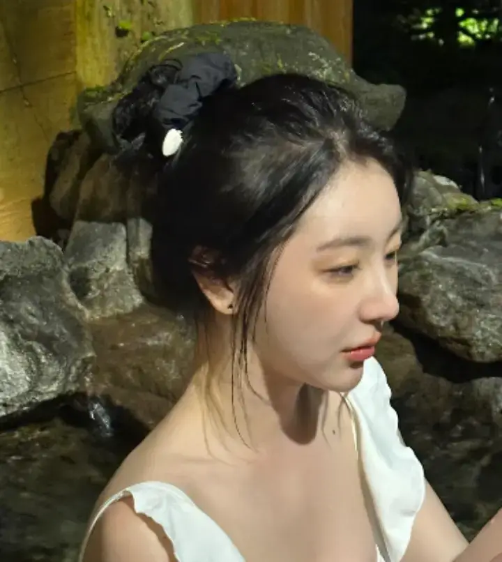 이채연-사진