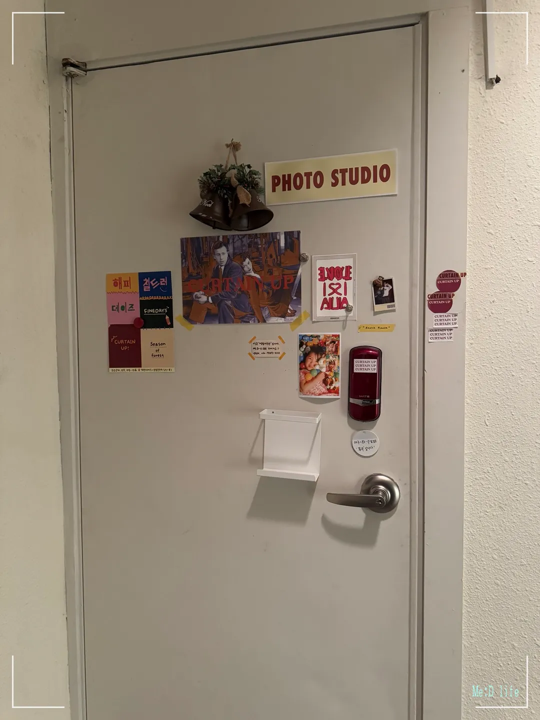 아산-사진관-스튜디오-셀프사진관-커튼업-이색컨셉-강아지-반려동물사진-가족사진-커플사진-타임랩스-소품-입구
