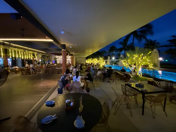 &amp;#39;세일링클럽 푸꾸옥&amp;#39;(Sailing Club Ph&uacute; Quốc) 메뉴 &amp; 예약방법 &amp; 좋은자리 &amp; 불쇼