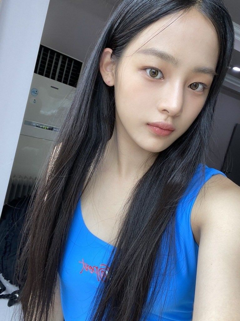 뉴진스 사진 고화질 실물 프로필 데뷔일 데뷔