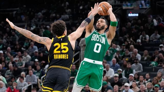 매직 존슨 vs 래리 버드: 80년대 NBA 라이벌리의 상징