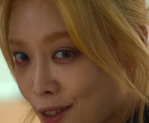 김히어라