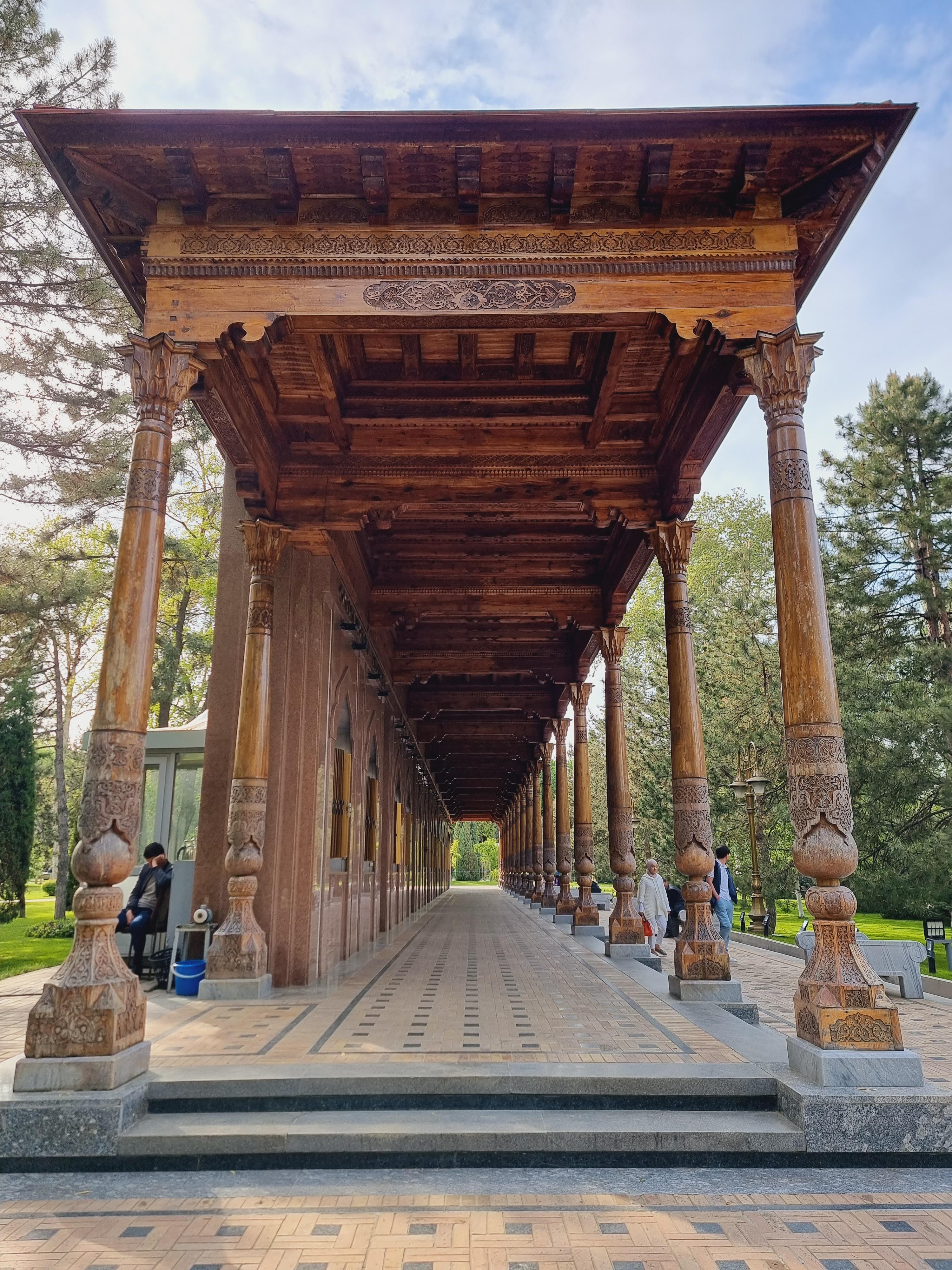 2차세계대전 추모하기 위한 메모리얼 스퀘어