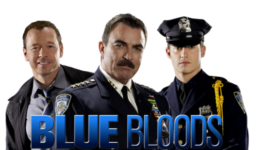 결함 있는 시스템 속에서도 최선을 다하려는 개인들의 이야기에 초점을 맞춥니다.