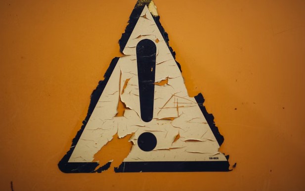 창업-주의-의미하는-경고-이미지