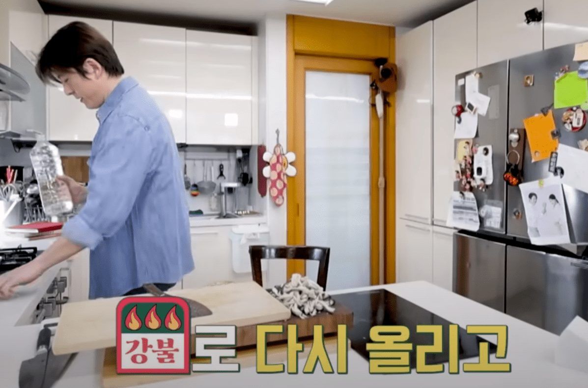 어남선생 류수영 평생육개장