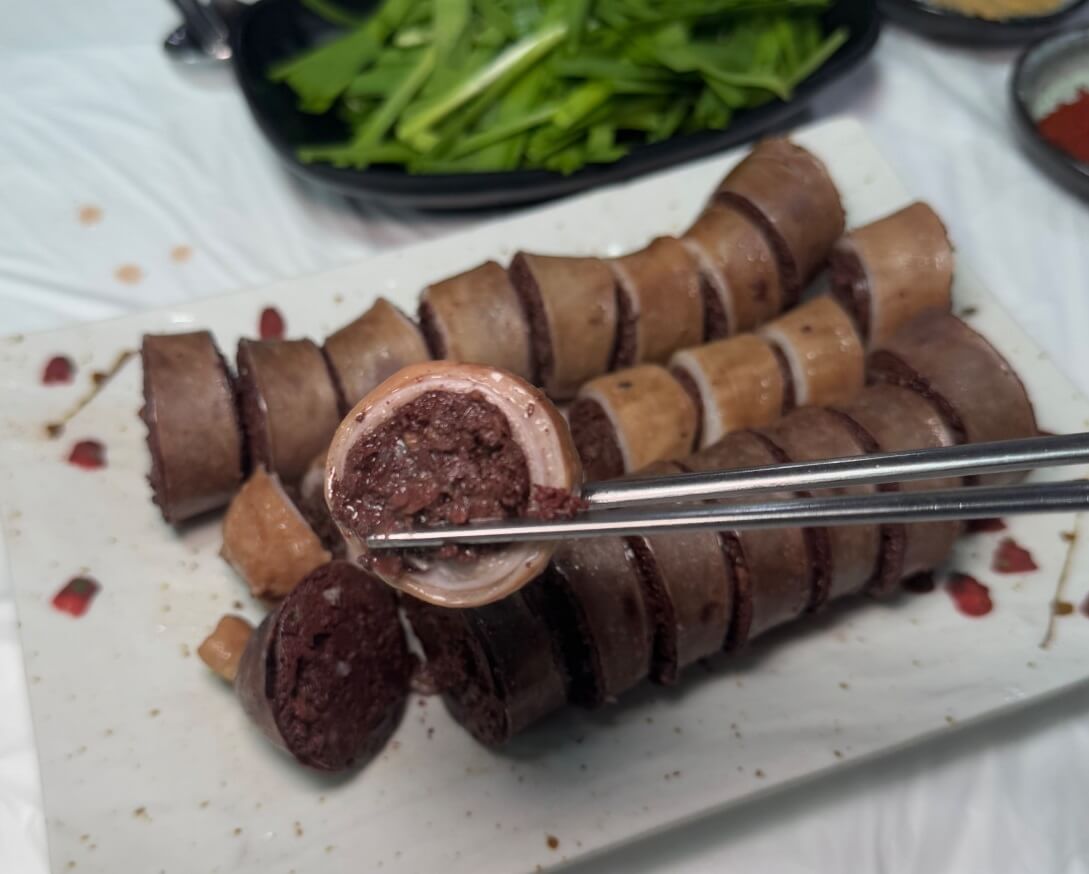 식객 허영만의 백반기행 298회 한그루와 함께한 부안밥상 피순대와 순대국 맛집 할매피순대