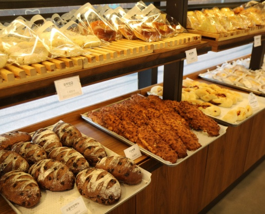 성북동 빵집 '나폴레옹과자점' 본점