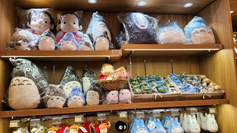 수원 AK백화점 지브리 굿즈샵 도토리숲 너무 재미있는 공간 사진 5