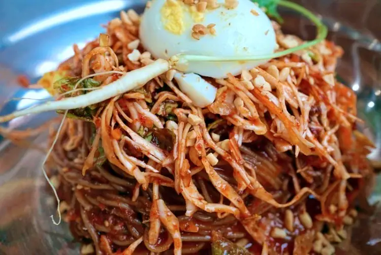 새싹삼 물막국수, 새싹삼 비빔막국수, 막국수 맛있는 곳 추천