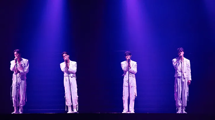 CGV 데뷔 15주년 하이라이트: 라이츠 고 온, 어게인 인 시네마 기념 콘서트 영화 개봉 공연 실황 영화관 극장 티켓 예매