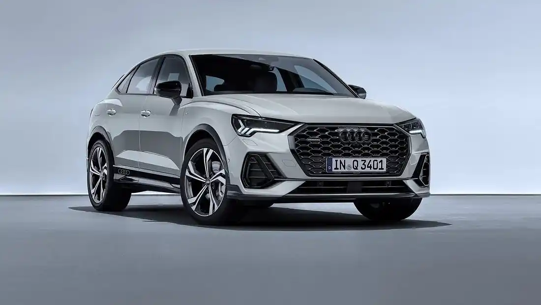 아우디 Q3 스포트백 35 TDI 콰트로 프리미엄 가격 실구매가 모의견적 제원 옵션 카탈로그 가격표 디자인 실내 트렁크 색상 총정리