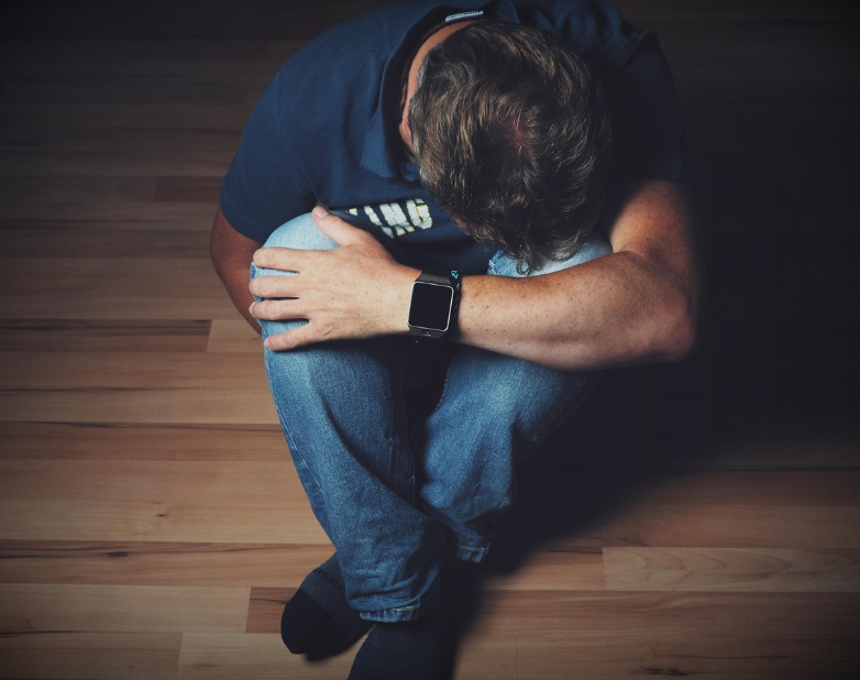 우울증 남성 모습