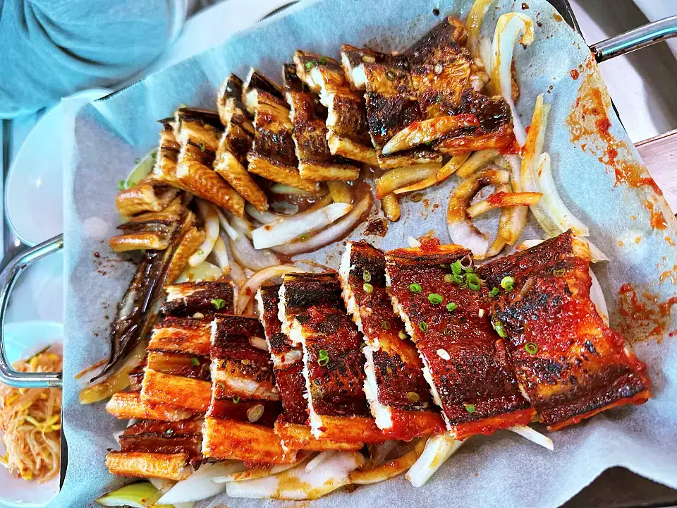 백반기행 180회 반효정 편 삼색 장어구이 바다장어 아나고 붕장어 양념 간장 소금 구이 보령 맛집 소개