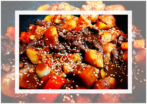 백종원이 집밥백선생을 통해 공개한 적 있는 일본식 감자조림의 레시피 과정이 담긴 이미지