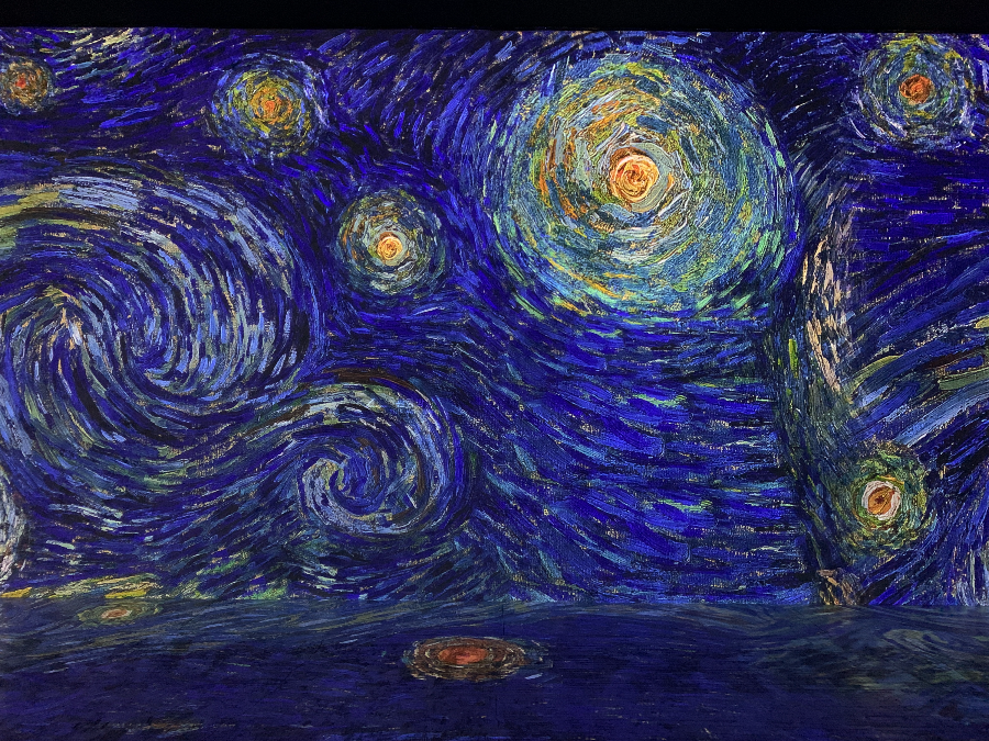 빛의 벙커 고흐 미디어 아트-별이 빛나는 밤에