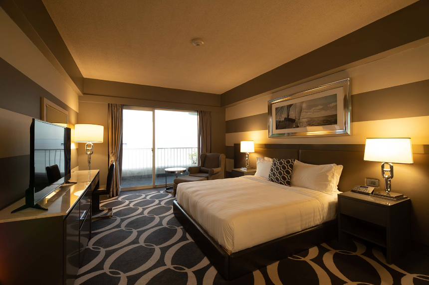 로얄 디럭스 오션프론트 룸