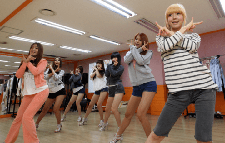 AOA-연습실-안무연습