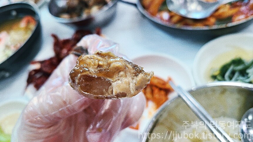 두꺼비게장-돌게장정식-간장돌게장-맛