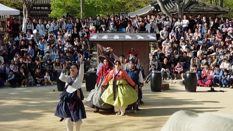 웰컴투조선 :구인구직의 난