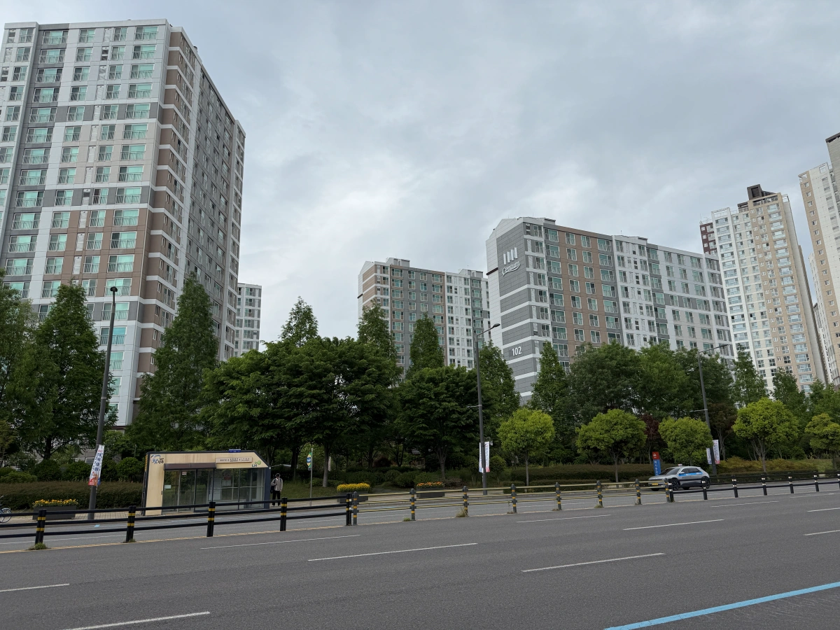 진주-혁신도시-터미널-맞은편-아파트