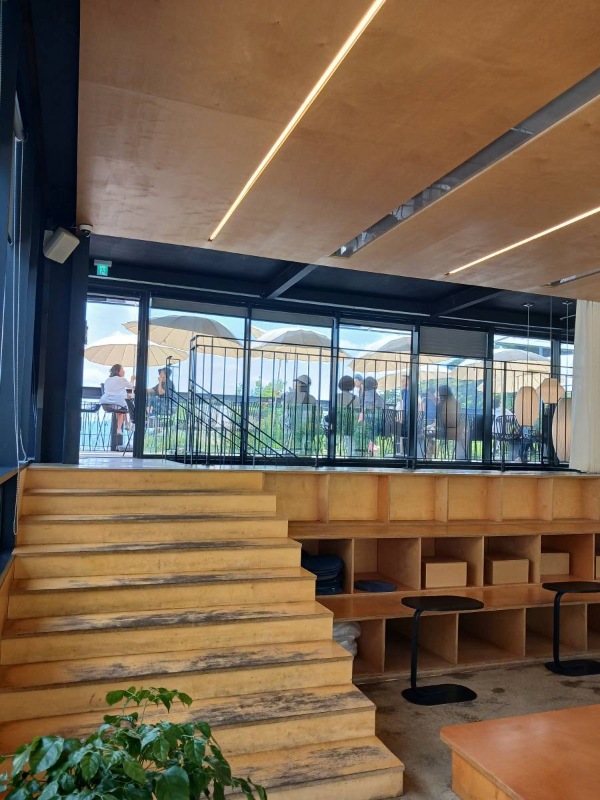 초소책방 2층 공간