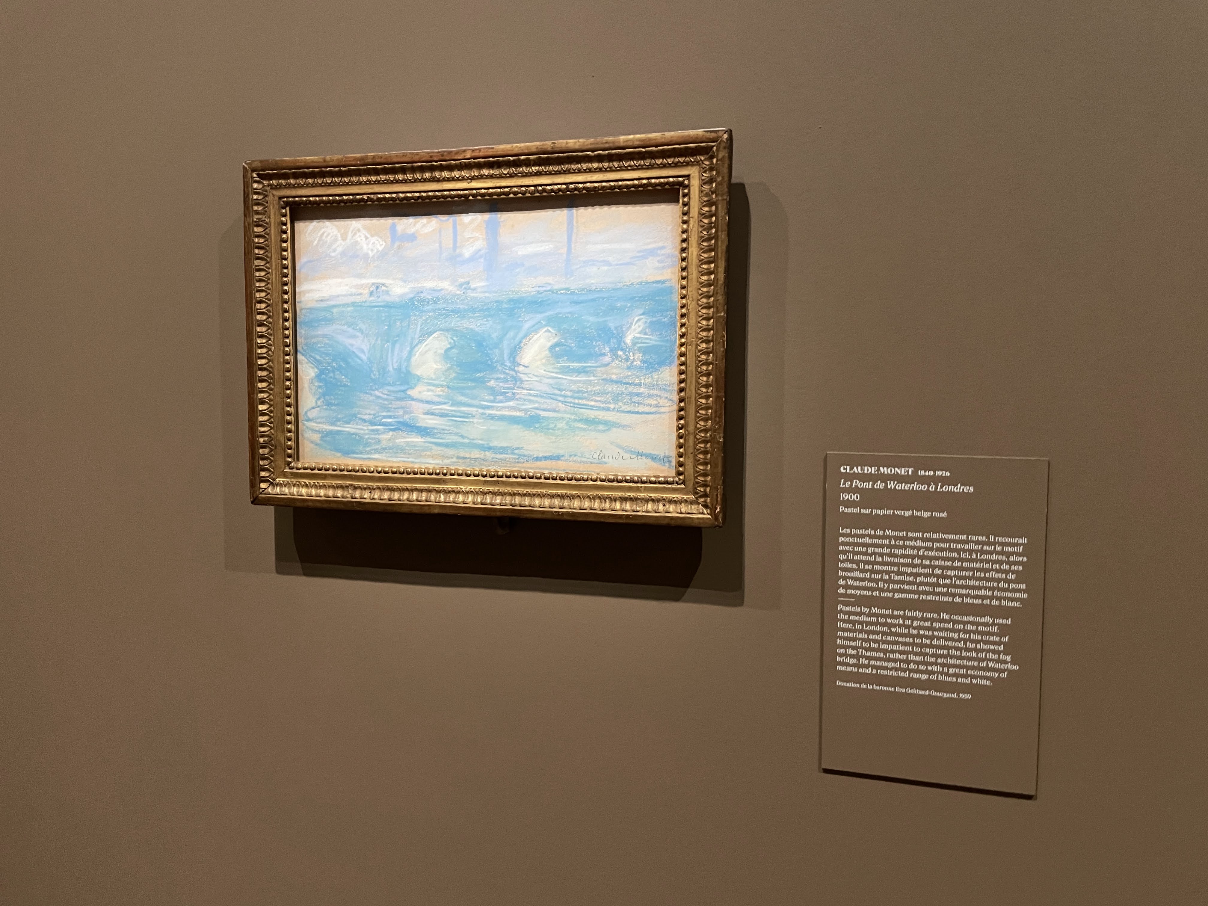 Claude Monet, Le Pont de Waterloo &agrave; Londres, Pastel sur papier verg&eacute; beige ros&eacute;, 1900.
