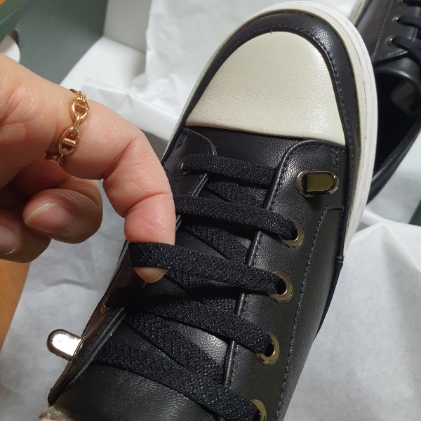 신축성이 좋은 신발끈