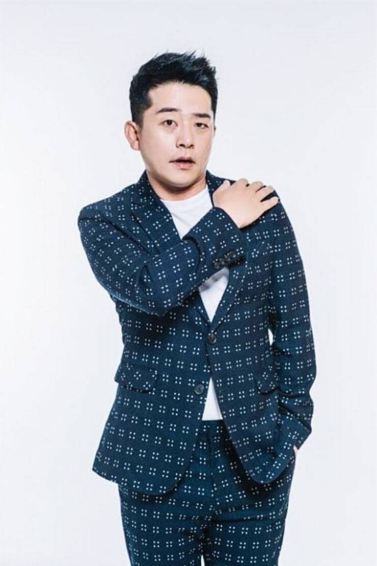 김준호