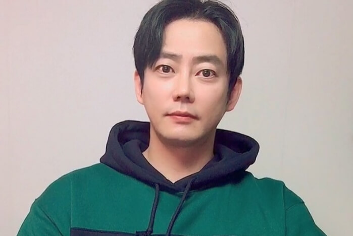 tei-후드티