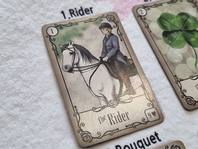 드림타로21 – 언더로즈 레노먼드 1번 기사 / Dreamtarot21 – Under the Roses Lenormand No.1 기사, 예고된 방문과 전달자