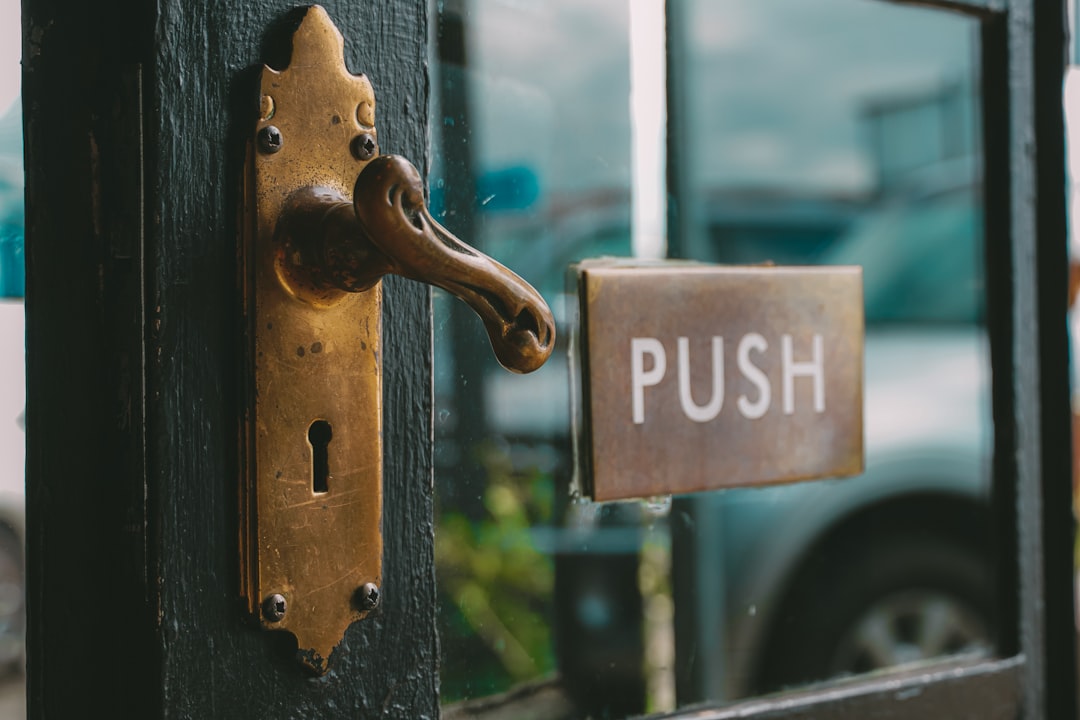 Push.