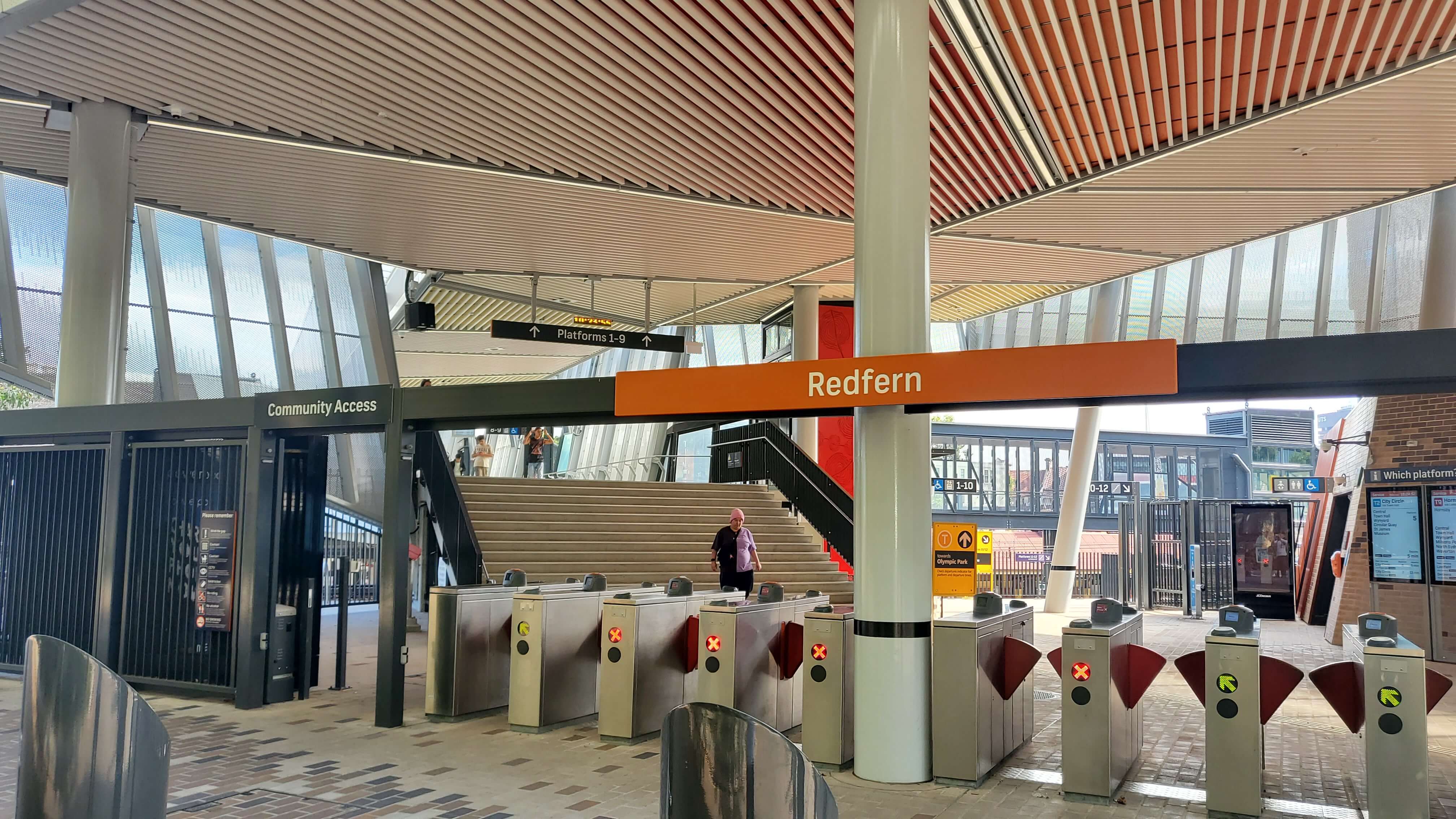 리드펀(Redfern) 환승역 개찰구