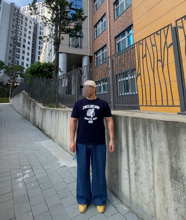 데일리룩('26. 7. 25.)곤니치와봉쥬르 빈티지 투톤 볼캡, 디그랜드마틴 인디언 티셔츠, 그리너리 크리드 와이드 데님팬츠, 케이엔드 나바호 터키석 팔찌, 나이키 코르테즈 래빗