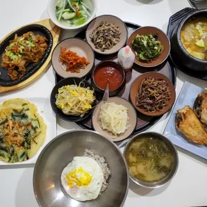 북한산 스타벅스 근처 맛집