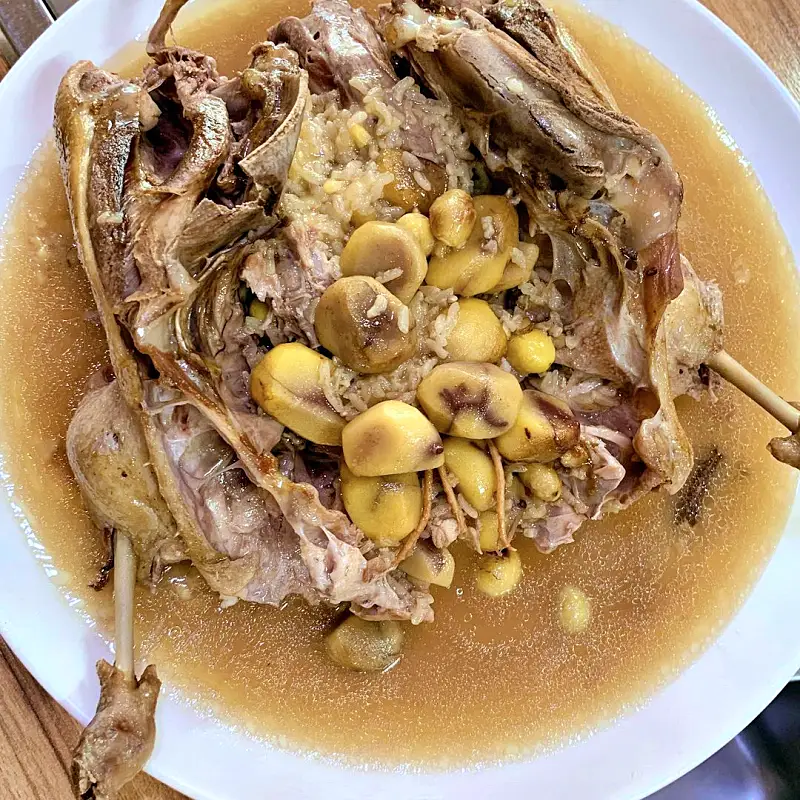 알밤 오리백숙, 밤 오리 누룽지백숙, 주물럭 공주 마곡사 맛집 추천 생방송투데이 리얼맛집 오늘방송 자족식당