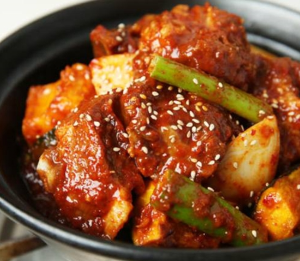 매운 돼지갈비찜 맛있게 만드는 법