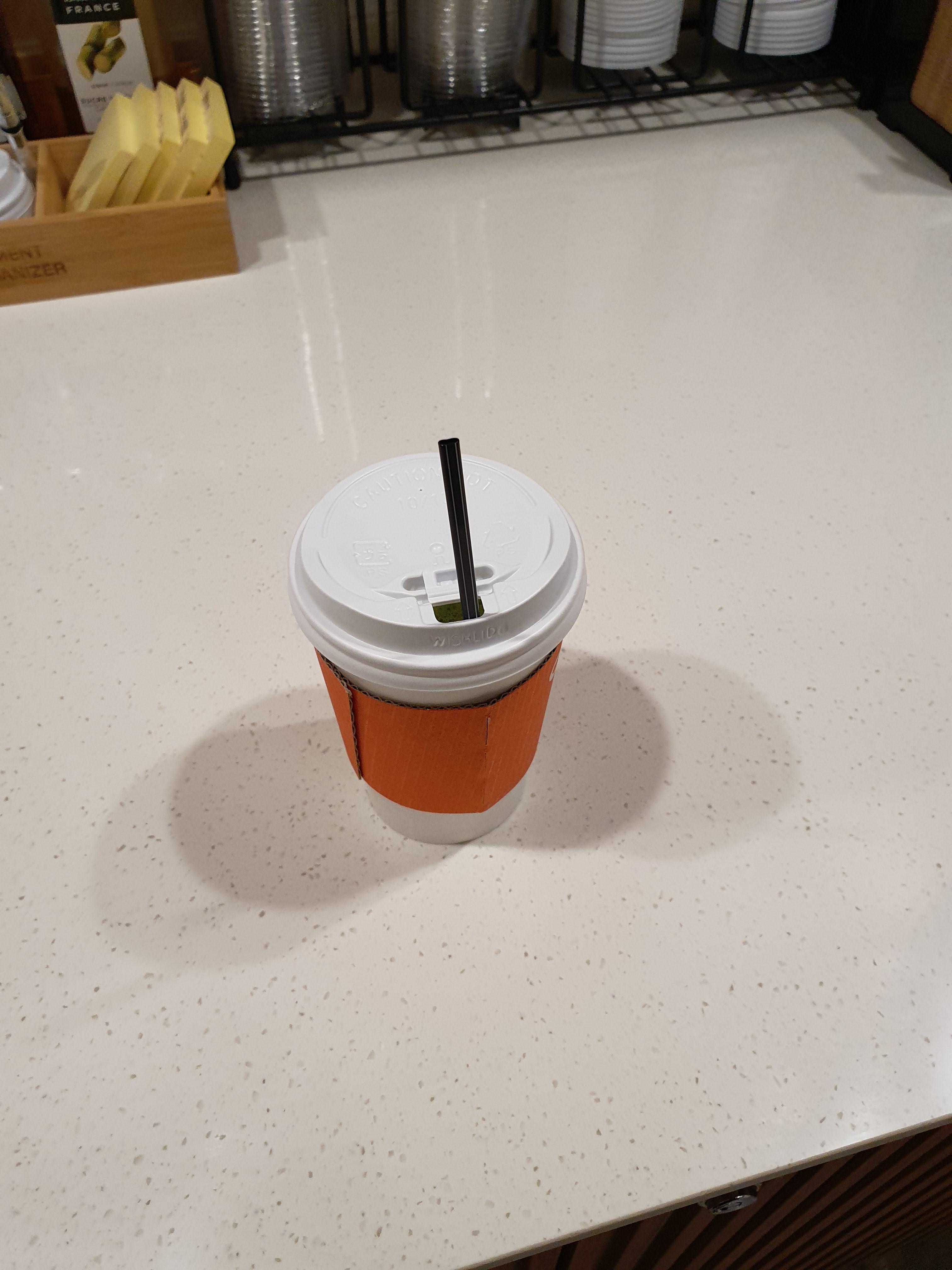 카페인 24 무인카페 말차라떼 마실준비 끝