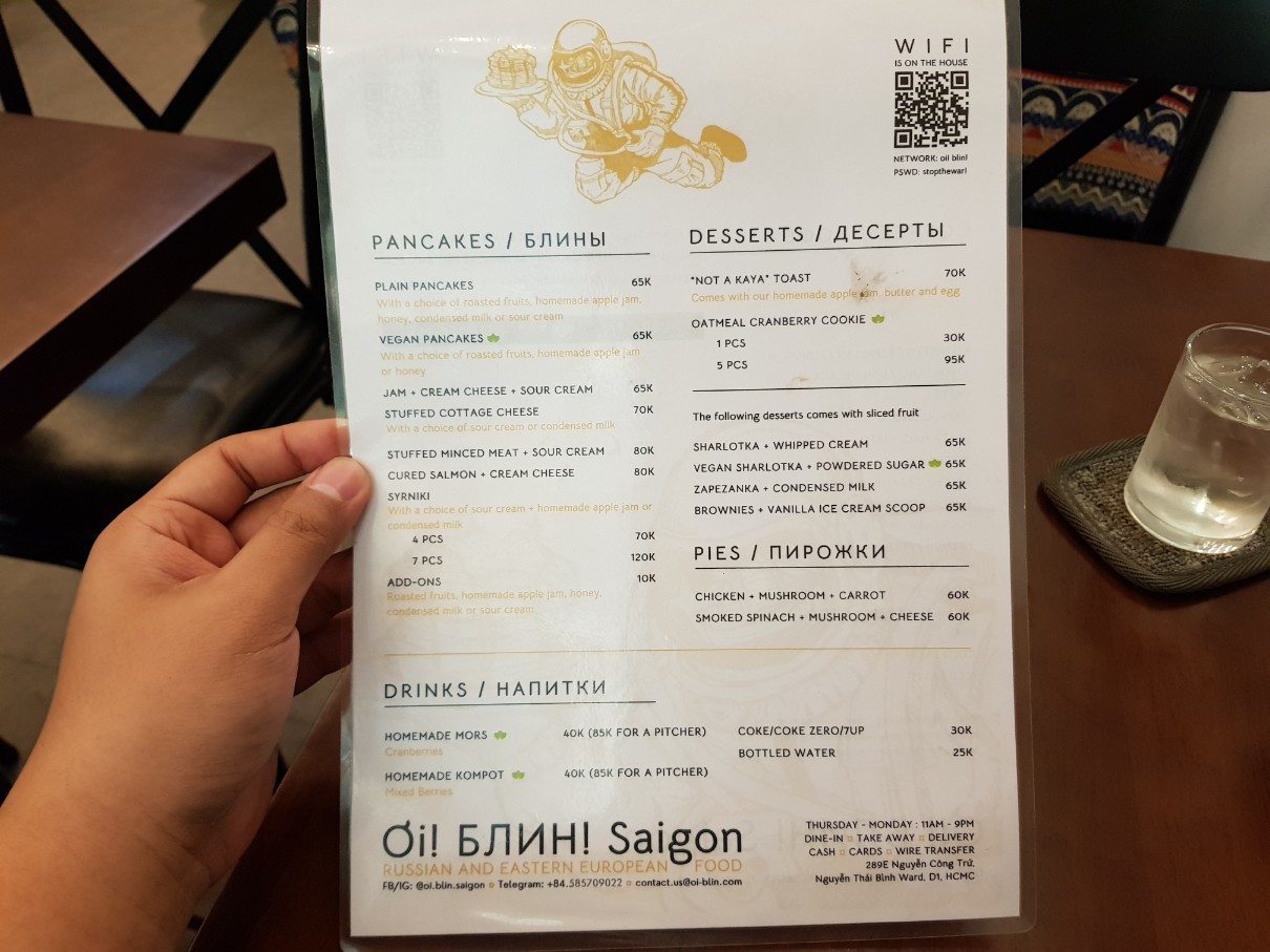 호치민 1군 러시아식 디저트 카페 Oi! Blin! Saigon 메뉴(1)
