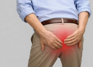 항문 아파하는 남자