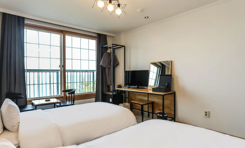 야놀자 숙박 이미지입니다.