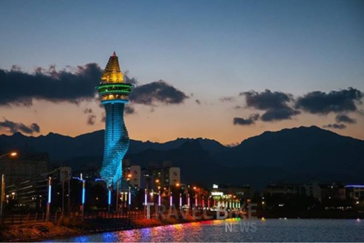 청초호-전경