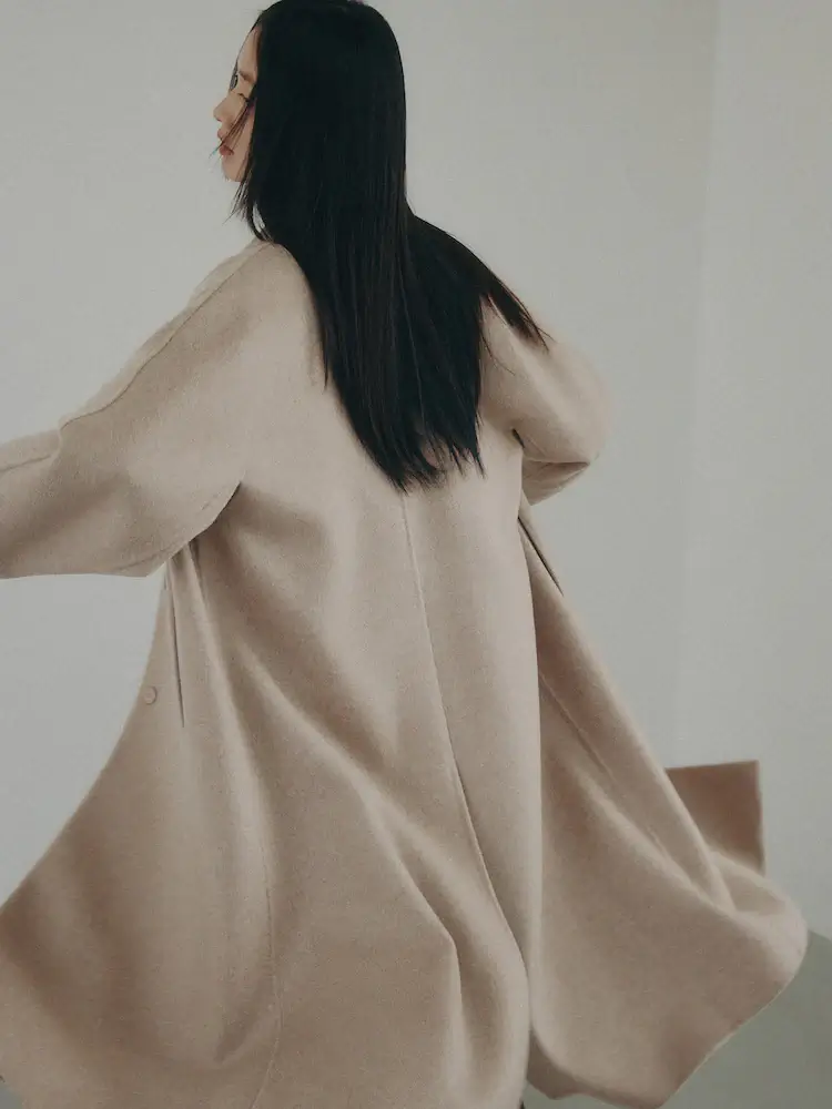 프리미엄 캐시미어 A라인 코트 베이지 모델컷2