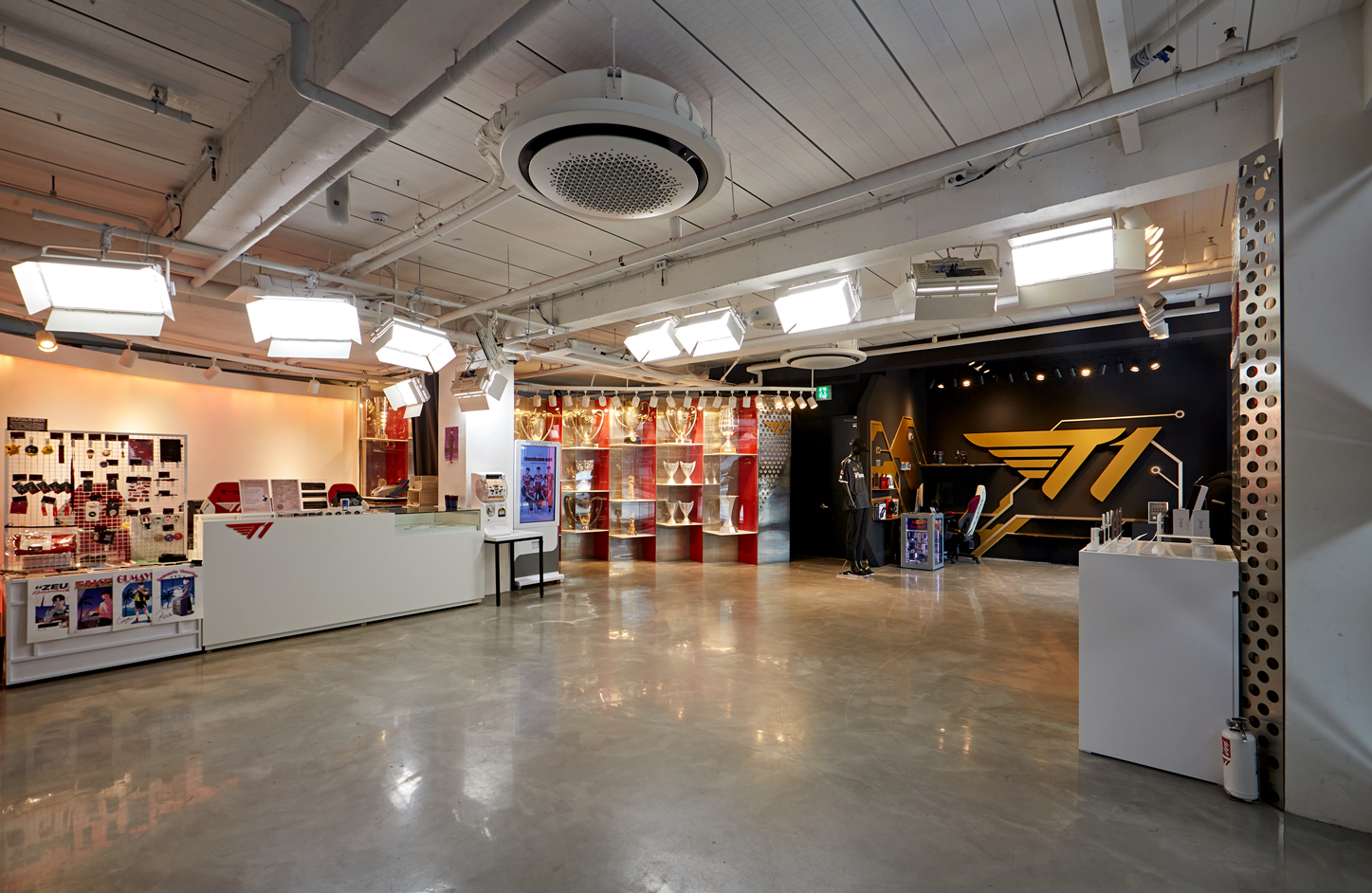 굿즈샵인테리어