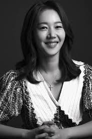 엄지인 아나운서