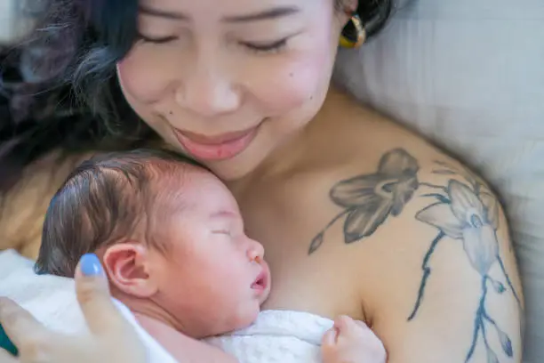 출산주 출산 관련주 수혜주